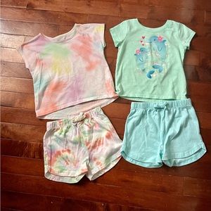 Children’s Place 2 Outfits (4 PCs) Shorts & Tops